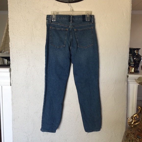 Abercrombie & Fitch Skinny High Rise Distressed Cropped Raw Cut Hem Jeans - Picture 9 of 12